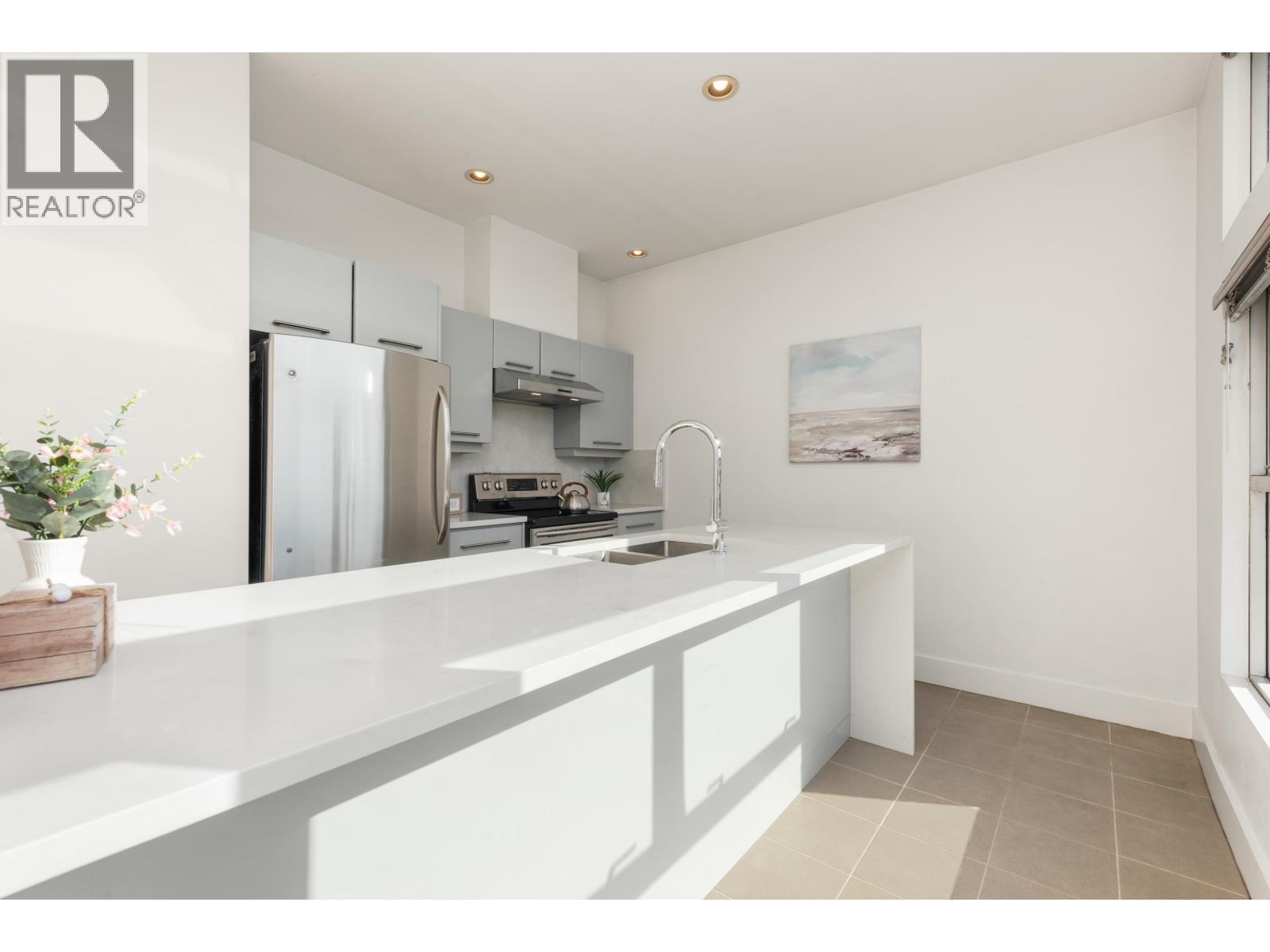 Ph2 2088 W 11th Avenue, Vancouver, British Columbia  V6J 2C9 - Photo 11 - R3110344