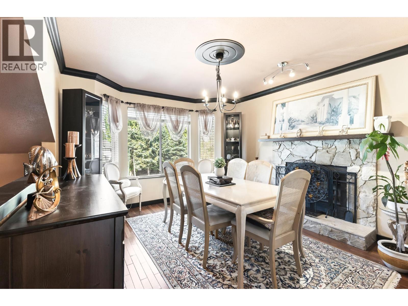 2934 Heckbert Place, Coquitlam, British Columbia  V3C 5B2 - Photo 4 - R3110878