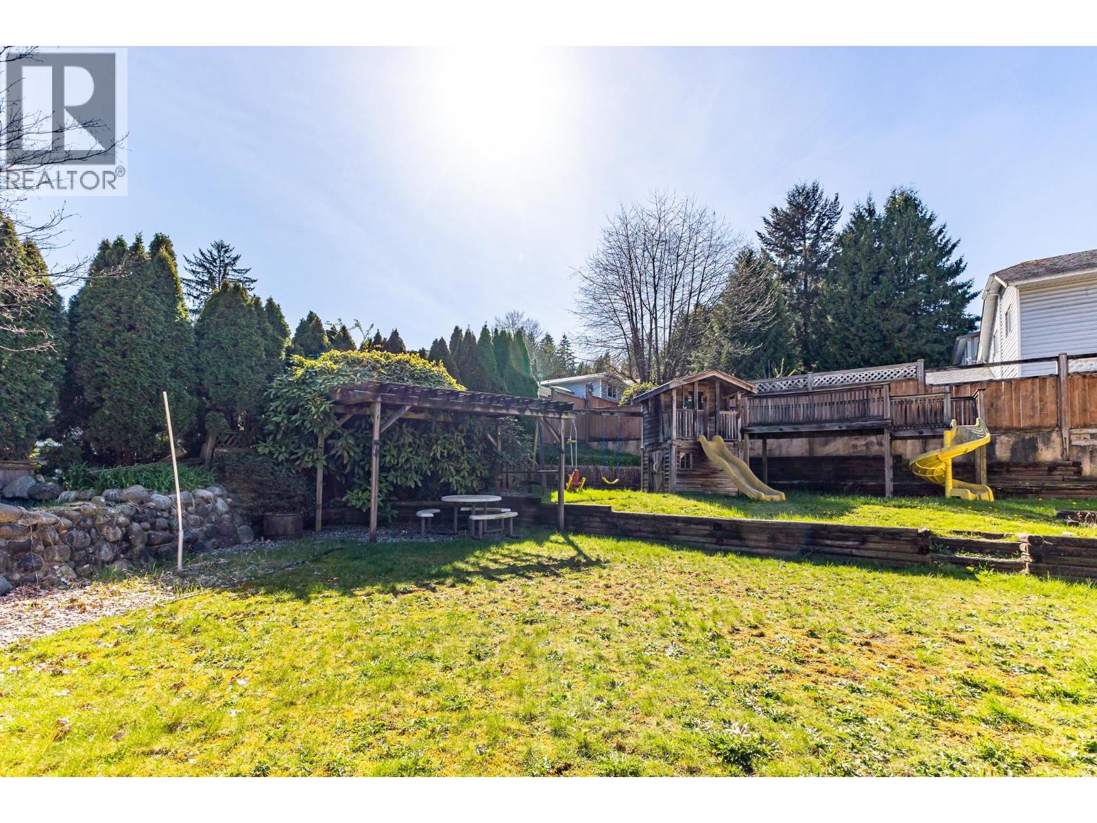 2934 Heckbert Place, Coquitlam, British Columbia  V3C 5B2 - Photo 30 - R3110878