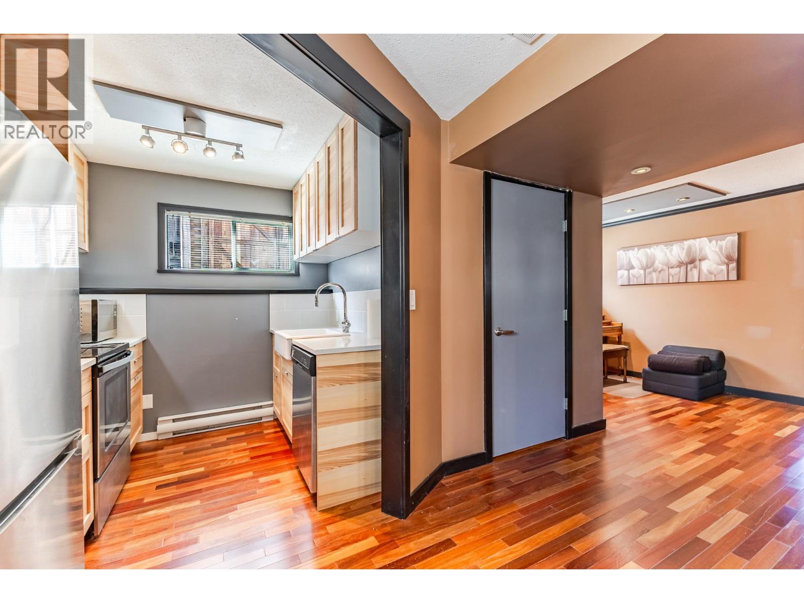 2934 Heckbert Place, Coquitlam, British Columbia  V3C 5B2 - Photo 21 - R3110878