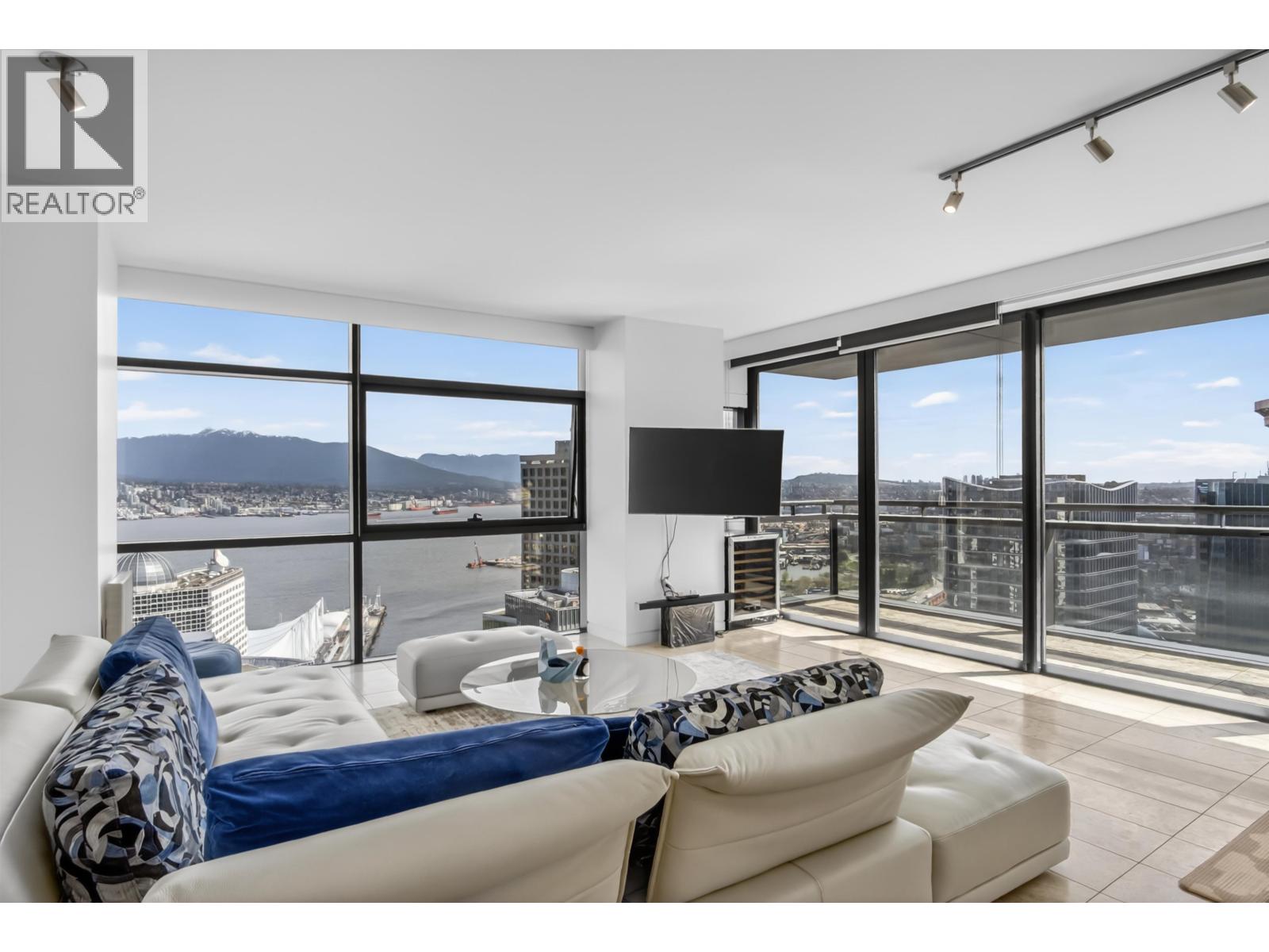 3502 838 W Hastings Street, Vancouver, British Columbia  V6C 0A9 - Photo 1 - R3110634