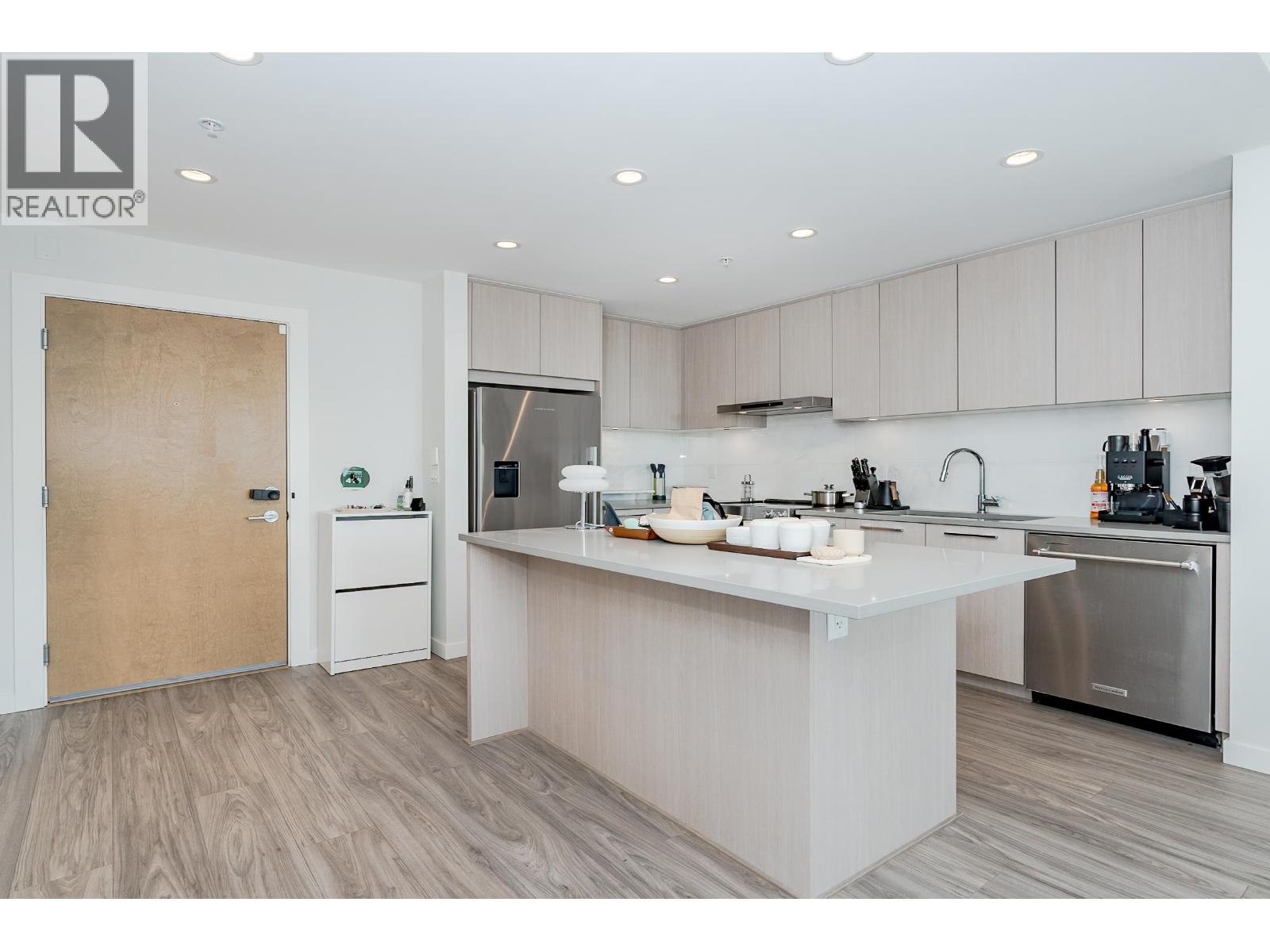 416 6438 Byrnepark Drive, Burnaby, British Columbia  V3N 0J1 - Photo 13 - R3110784