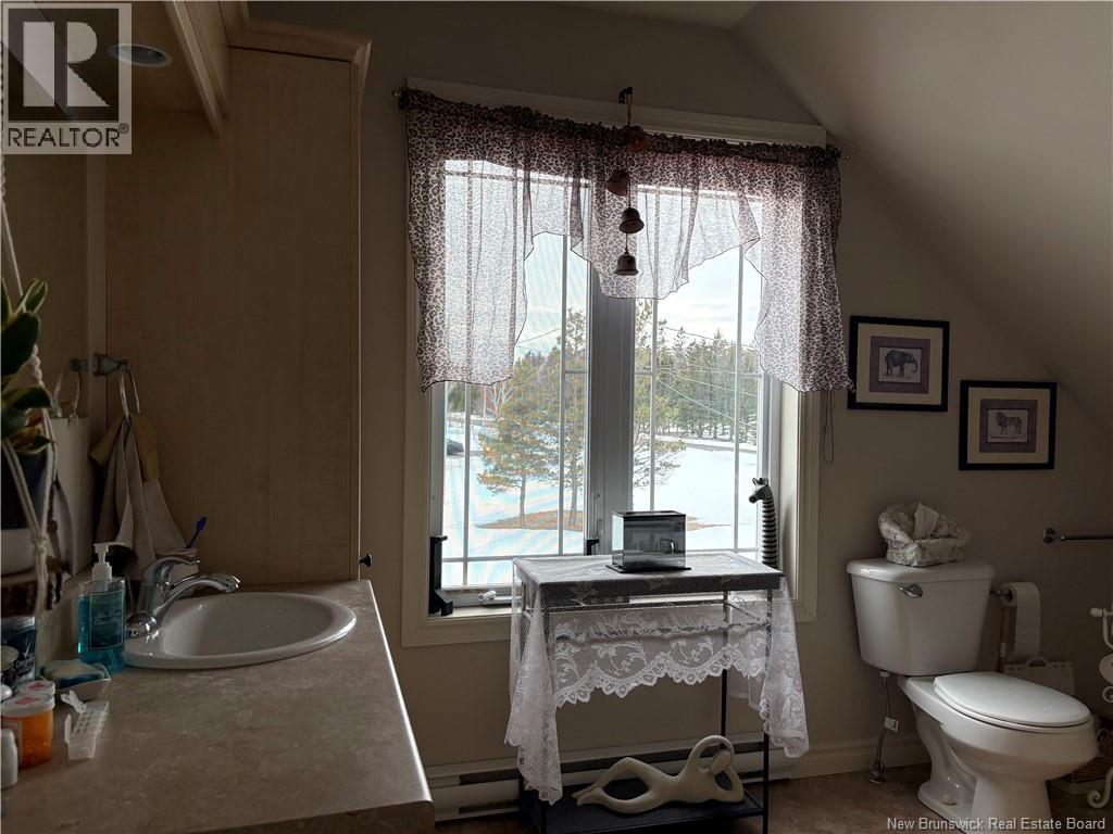 78 Rue Des Champs, Pointe-Verte, New Brunswick  E8J 2V4 - Photo 10 - NB136240
