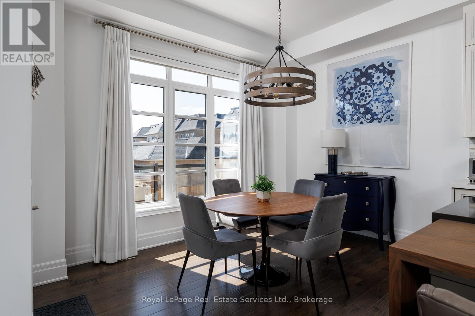 214 Dorval Drive, Oakville, Ontario  L6K 0H3 - Photo 11 - W12994290