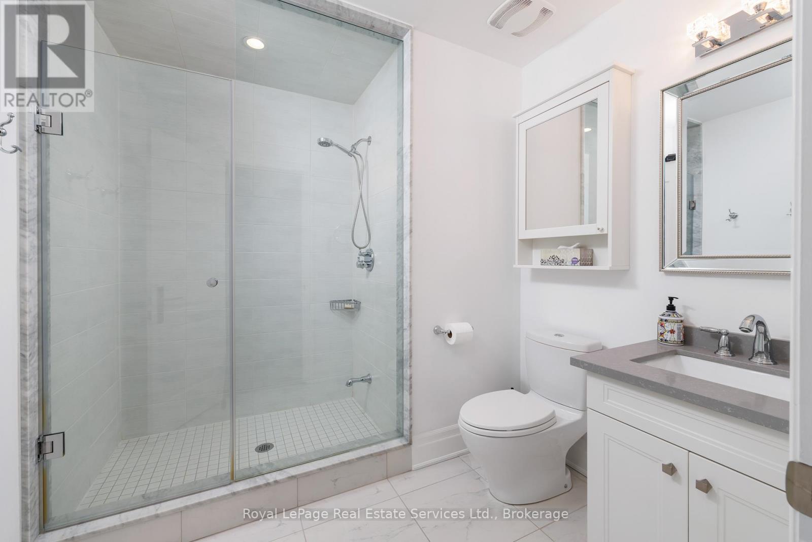 214 Dorval Drive, Oakville, Ontario  L6K 0H3 - Photo 26 - W12994290