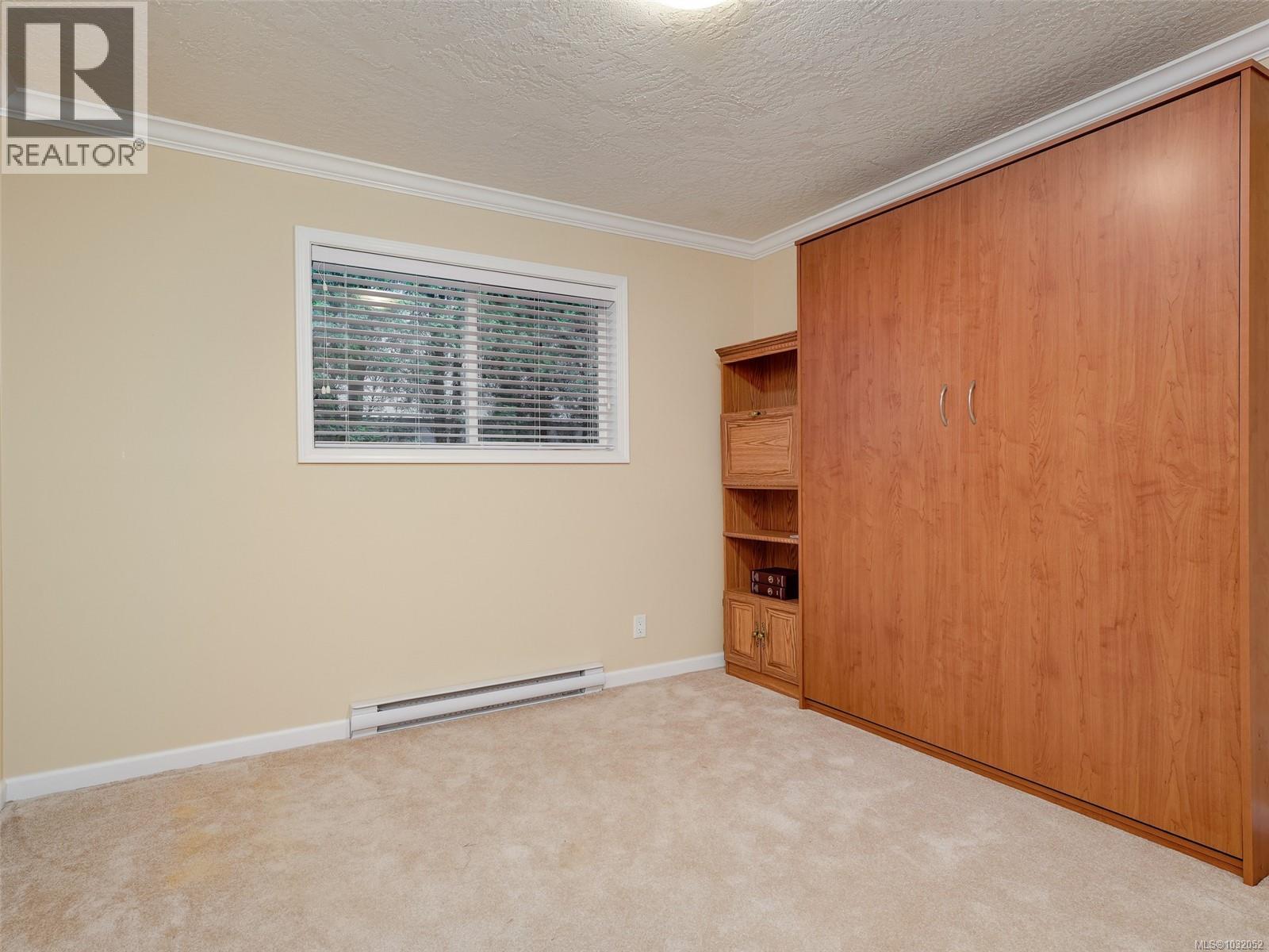 2087 James White Blvd, Sidney, British Columbia  V8L 4G5 - Photo 18 - 1032052