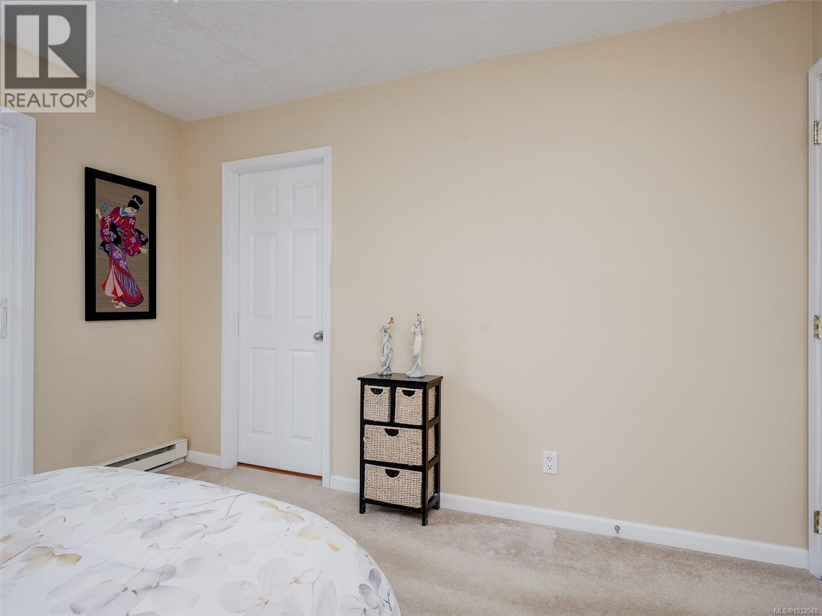 9907 Galaran Rd, Sidney, British Columbia  V8L 4G5 - Photo 13 - 1032048