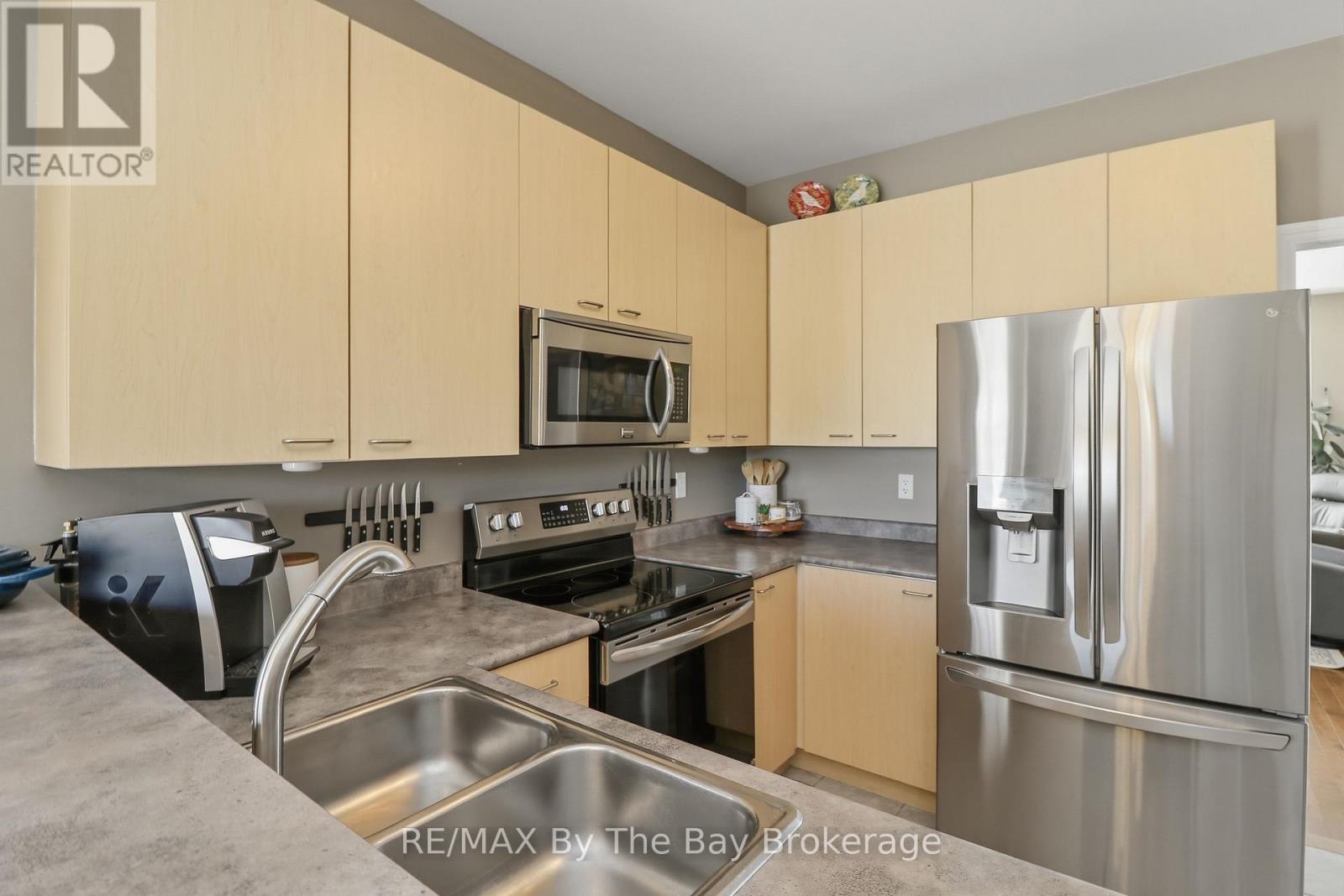 18 Maple Drive, Clearview, Ontario  L9Z 0A7 - Photo 18 - S12994264