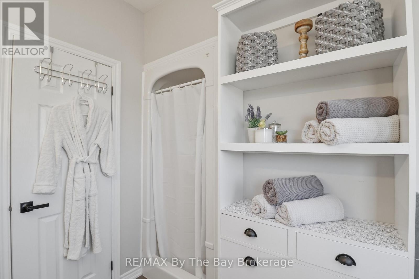 18 Maple Drive, Clearview, Ontario  L9Z 0A7 - Photo 31 - S12994264