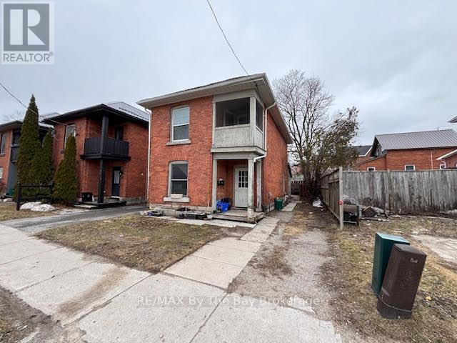 176 Mississaga Street W, Orillia, Ontario  L3V 3B5 - Photo 6 - S12994266