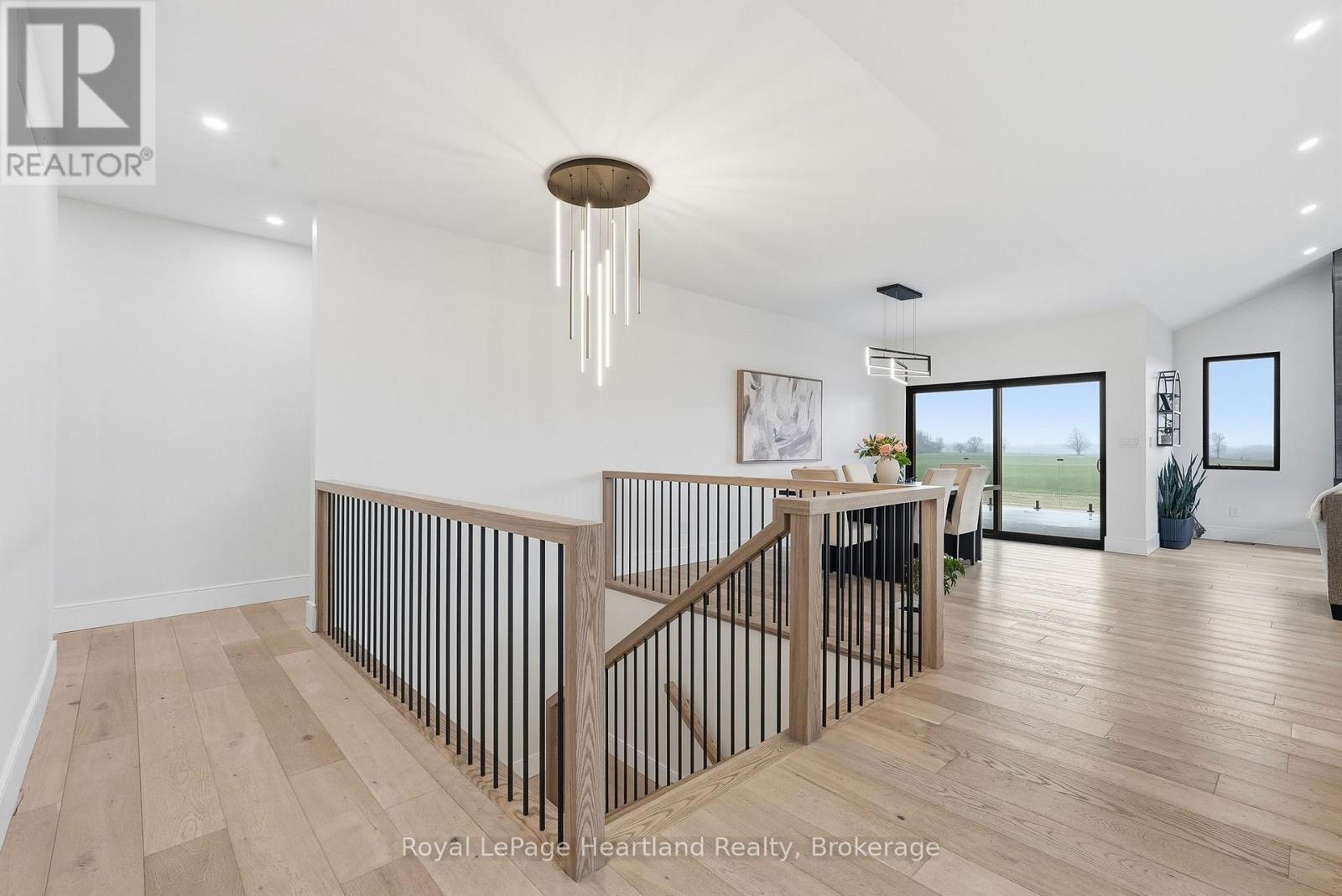 16 Minto Street S, Minto, Ontario  N0G 1M0 - Photo 19 - X12994316