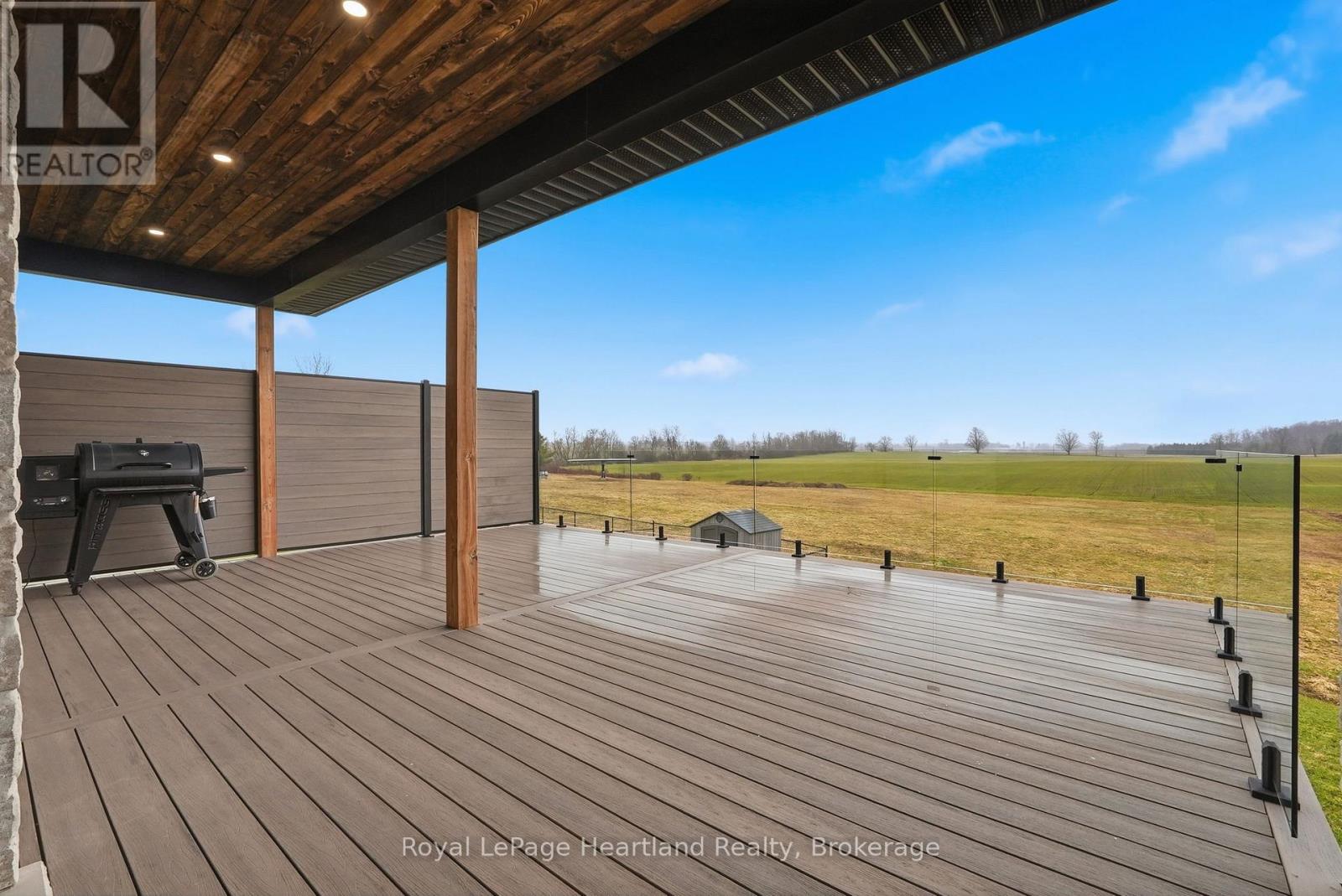 16 Minto Street S, Minto, Ontario  N0G 1M0 - Photo 43 - X12994316