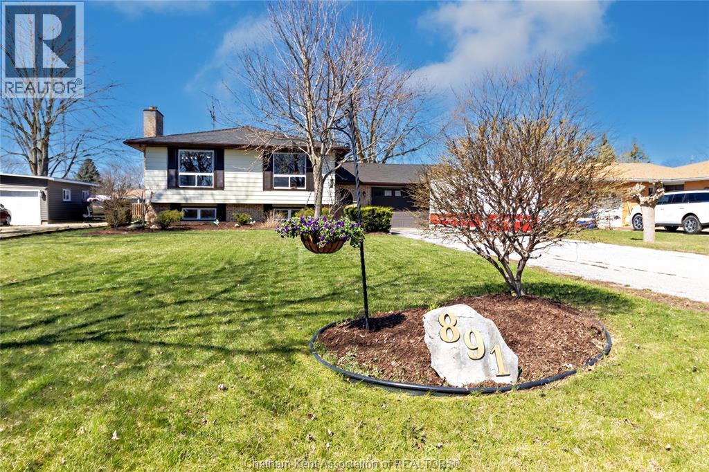 MLS# 26007865: 891 Maple AVENUE, Stoney Point, Canada