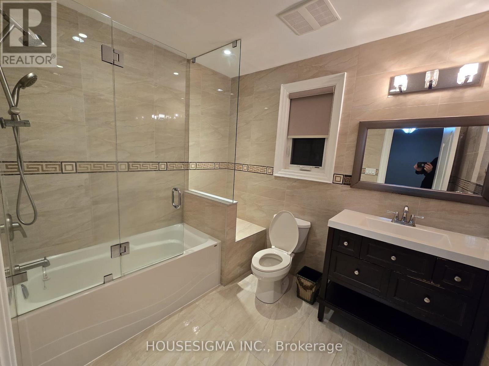 Lorem Ipsum Dolor Sit, Whitchurch-Stouffville, Ontario  L4A  - Photo 18 - DEMO29185720