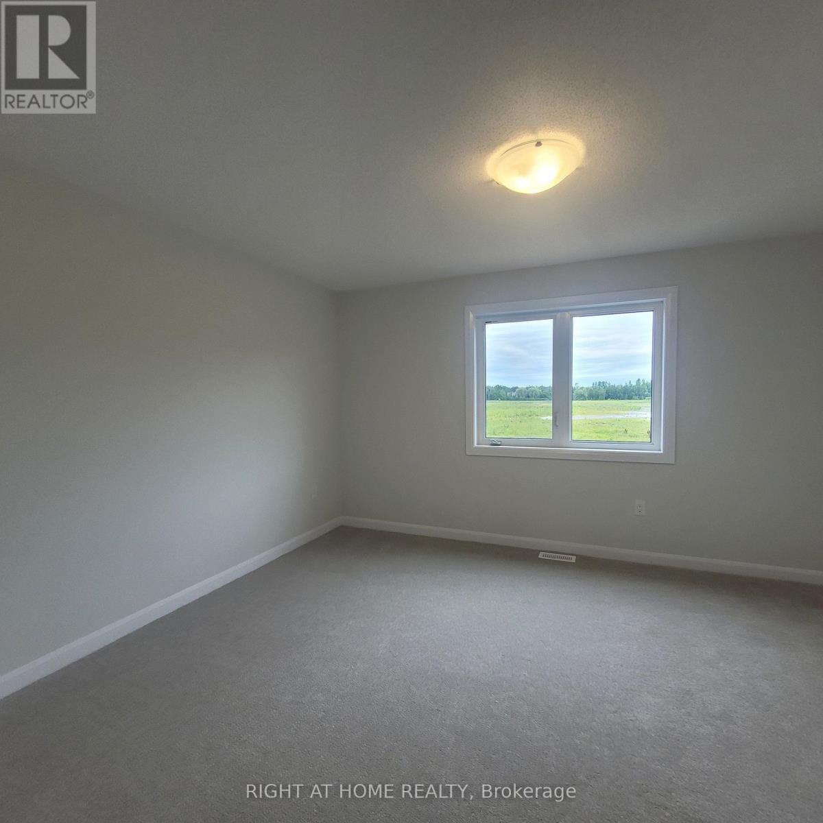 239 Elsie Macgill Walk, Ottawa, Ontario  K2W 0L4 - Photo 6 - X12994270