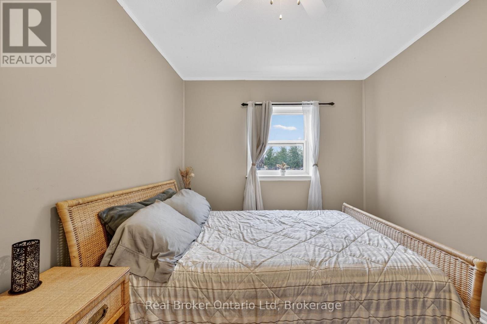 1720 Cameron Street W, Brock, Ontario  L0E 1E0 - Photo 20 - N12994342