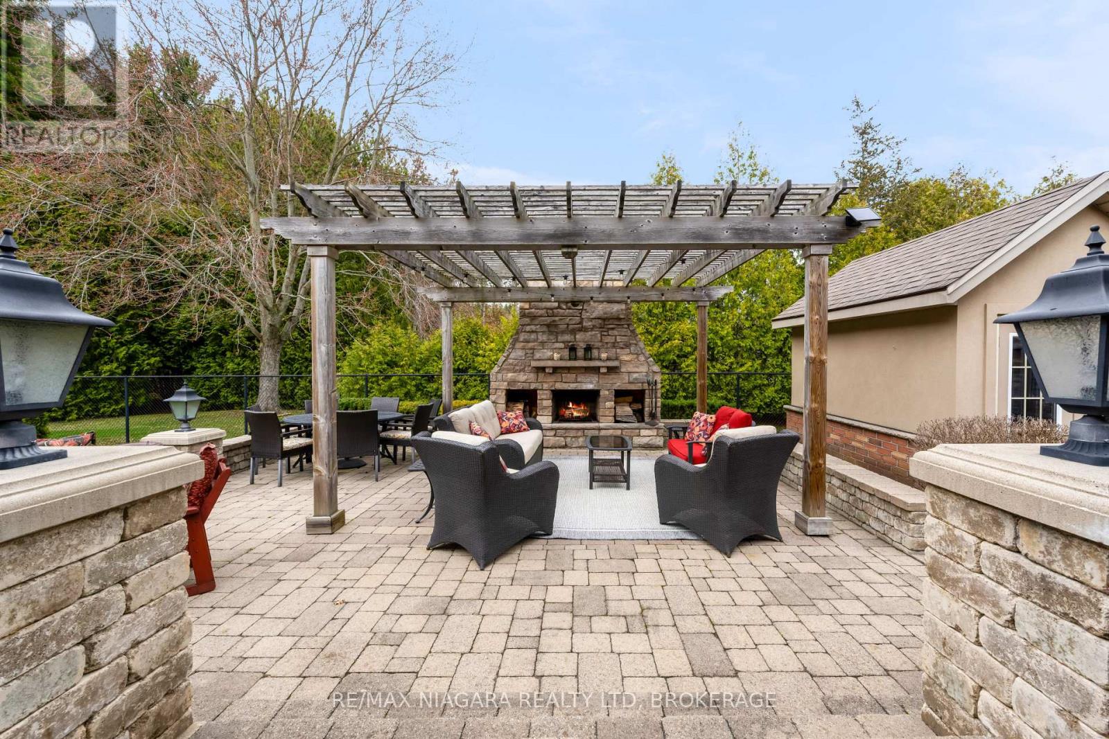 27 Martha Court, Pelham, Ontario L0S 1C0 - Photo 37 - X12994274