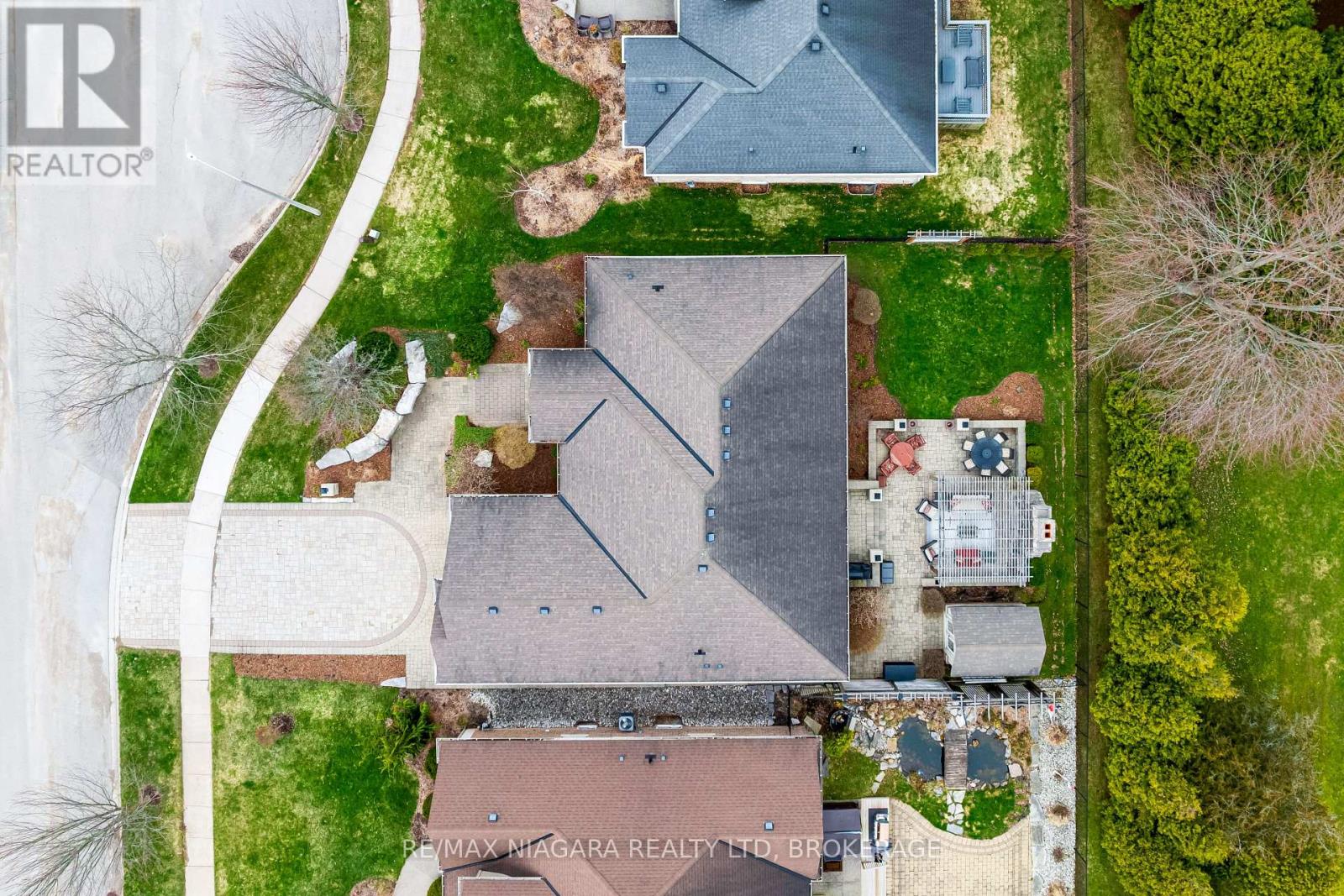 27 Martha Court, Pelham, Ontario L0S 1C0 - Photo 41 - X12994274