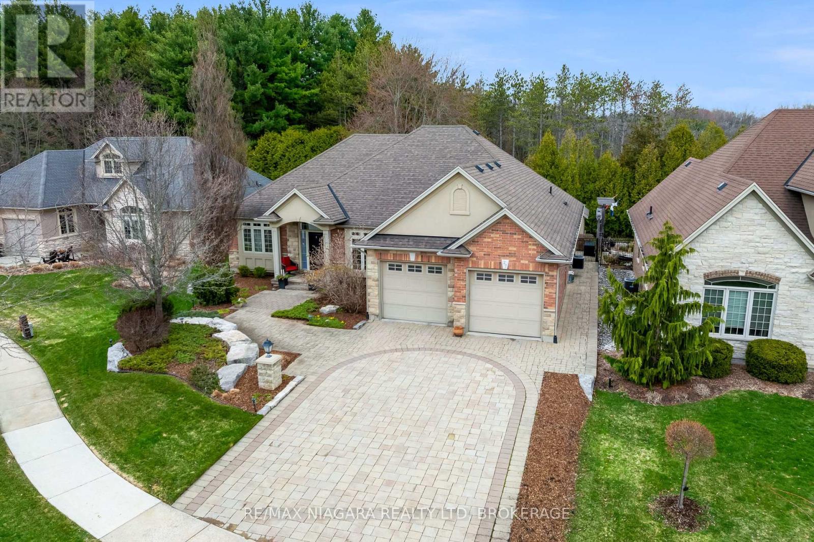 27 Martha Court, Pelham, Ontario L0S 1C0 - Photo 43 - X12994274