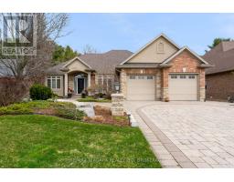 27 MARTHA COURT, Pelham, Ontario