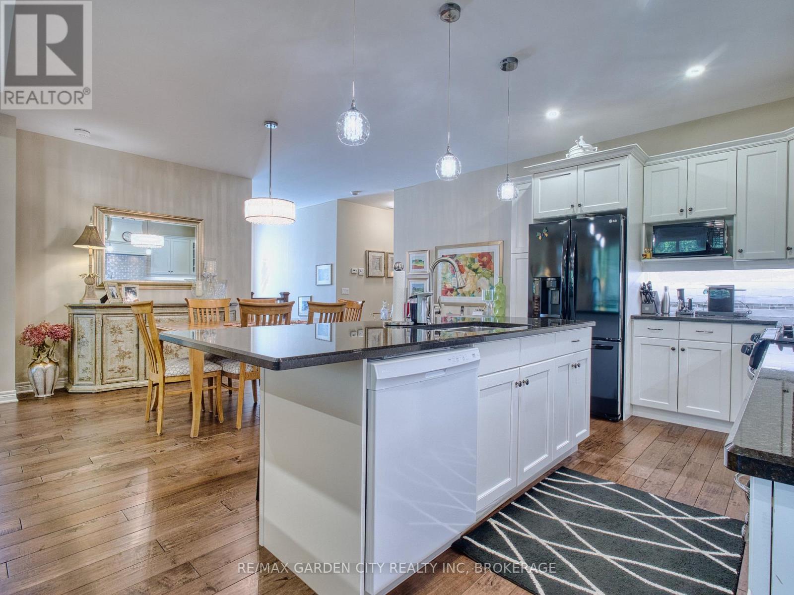 15 - 215 Vansickle Road, St. Catharines, Ontario  L2S 0E3 - Photo 10 - X12994328