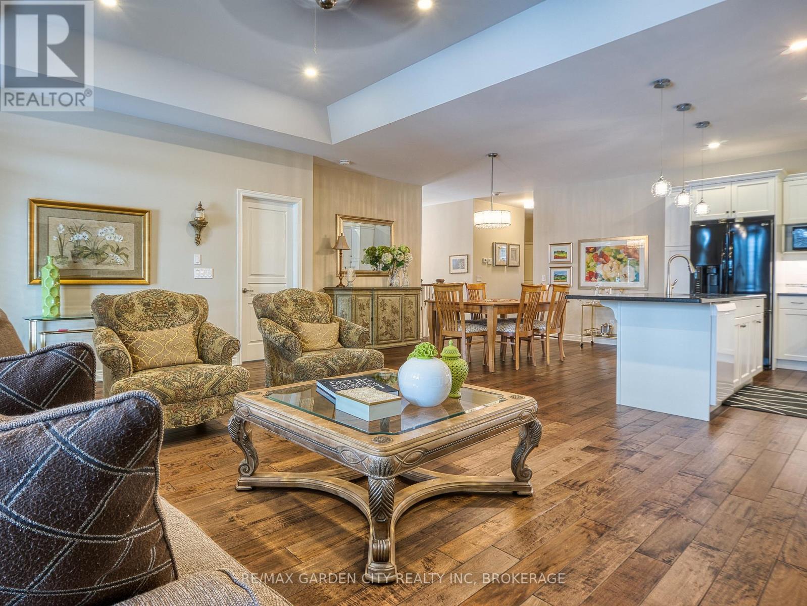 15 - 215 Vansickle Road, St. Catharines, Ontario  L2S 0E3 - Photo 12 - X12994328