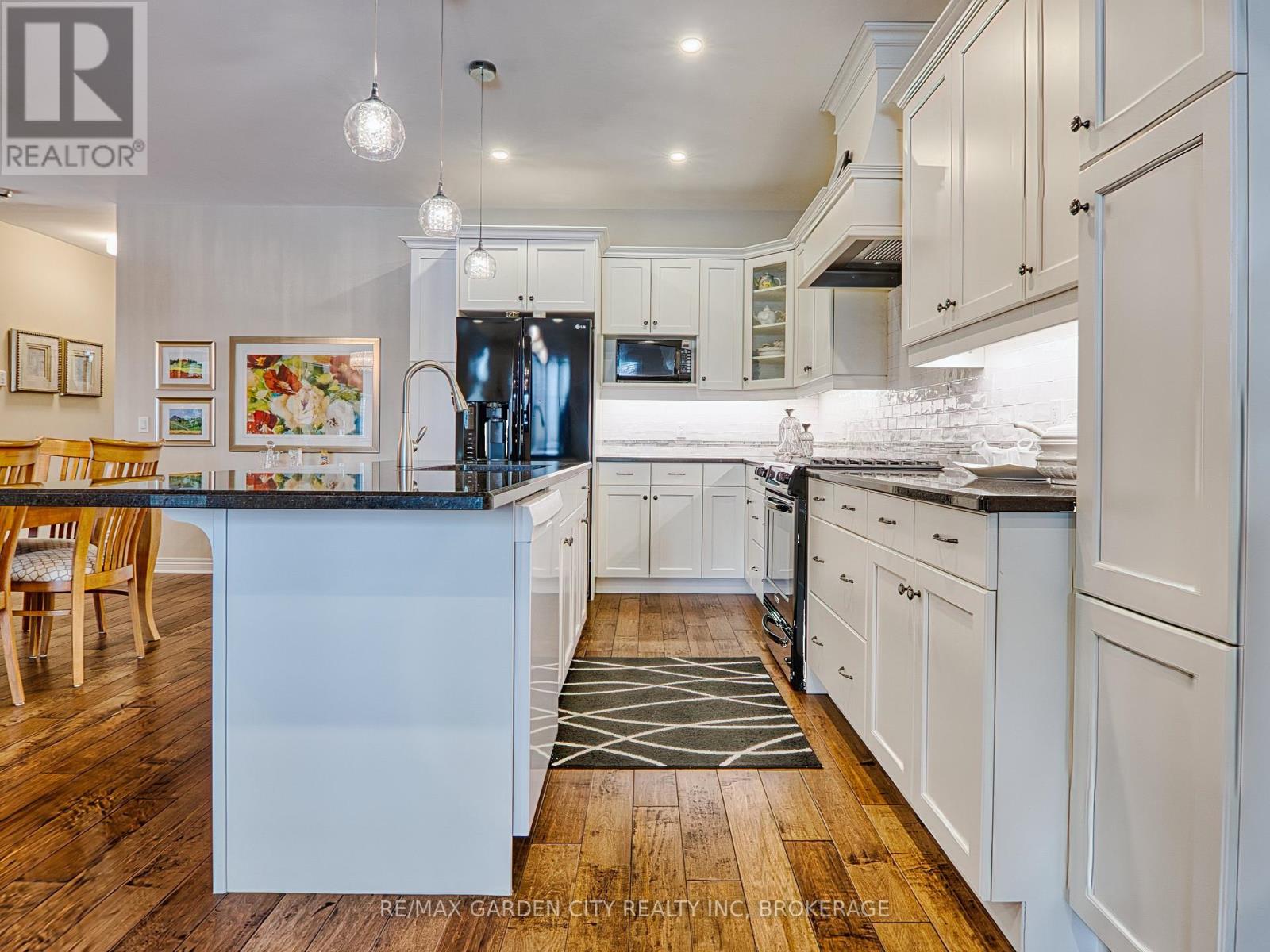 15 - 215 Vansickle Road, St. Catharines, Ontario  L2S 0E3 - Photo 9 - X12994328