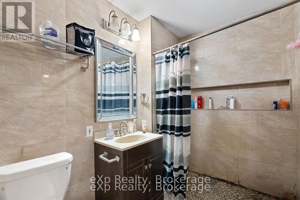 100 Downie Street, Stratford, Ontario  N5A 1X2 - Photo 8 - X12994336