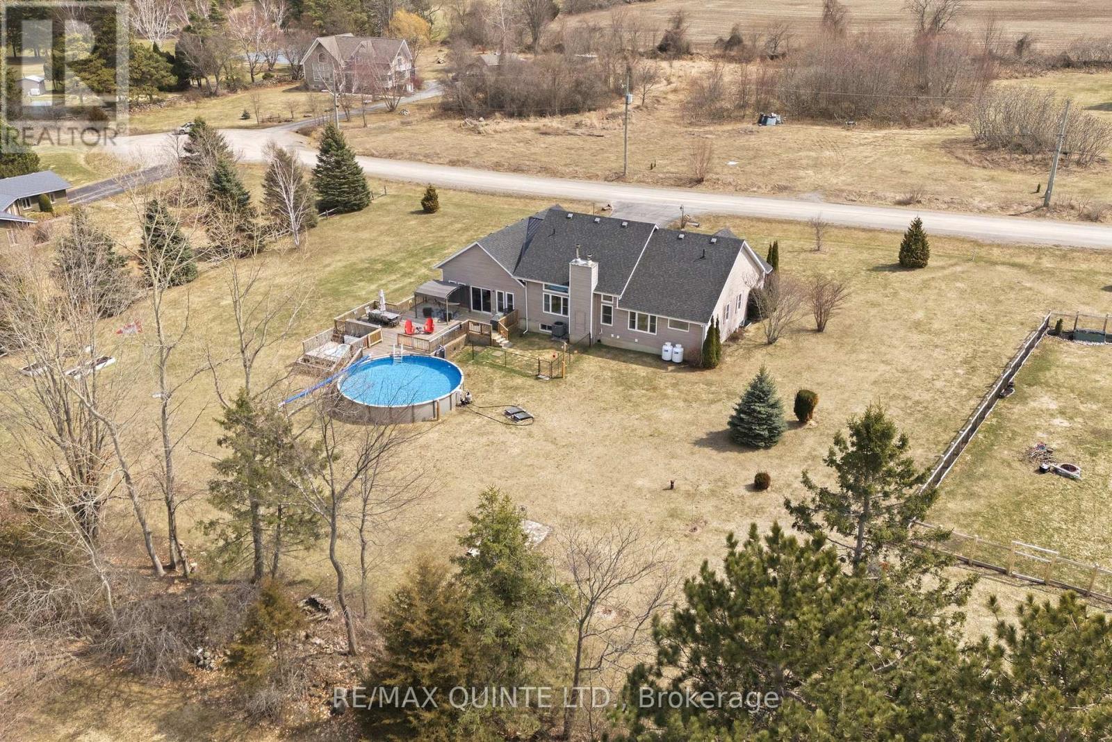 19 St Andrews Lane Drive, Rideau Lakes, Ontario  K0G 1X0 - Photo 47 - X12994326