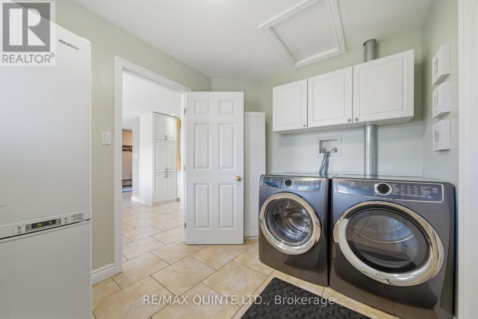 19 St Andrews Lane Drive, Rideau Lakes, Ontario  K0G 1X0 - Photo 8 - X12994326