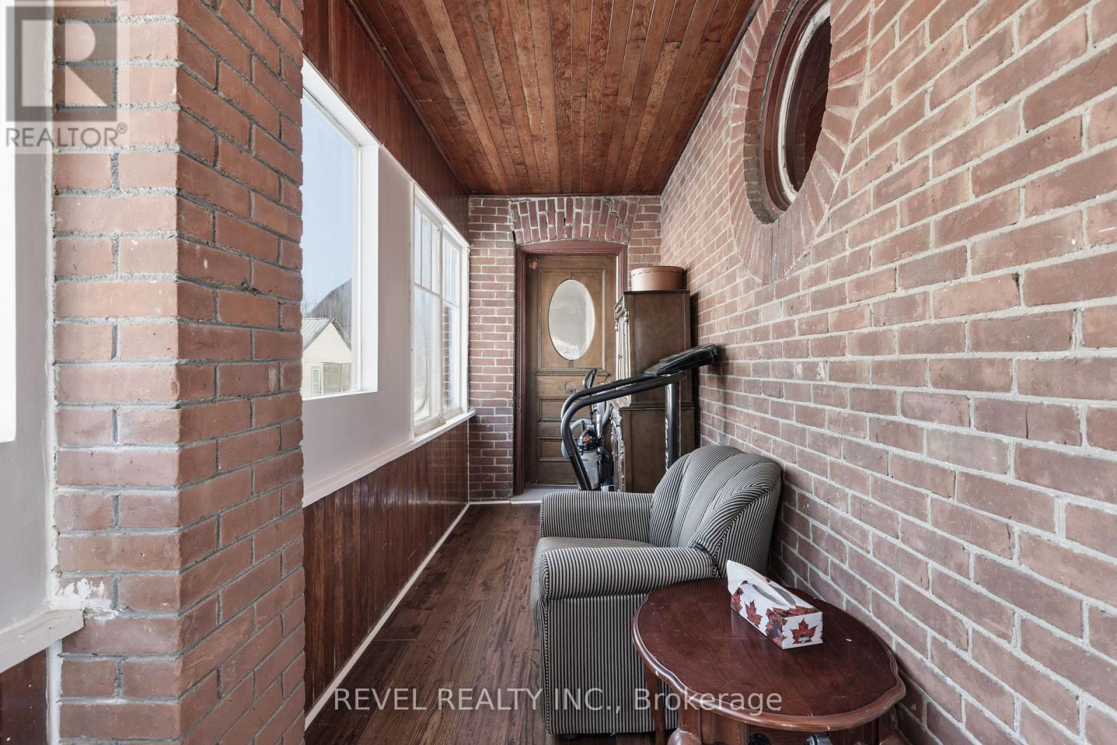 1804 Sturgeon Road, Kawartha Lakes, Ontario  K0M 1L0 - Photo 28 - X12994346