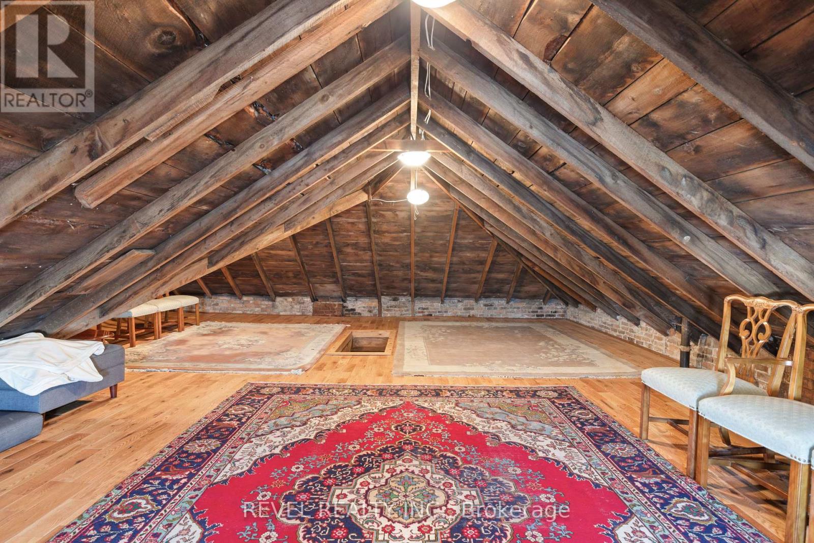 1804 Sturgeon Road, Kawartha Lakes, Ontario  K0M 1L0 - Photo 43 - X12994346