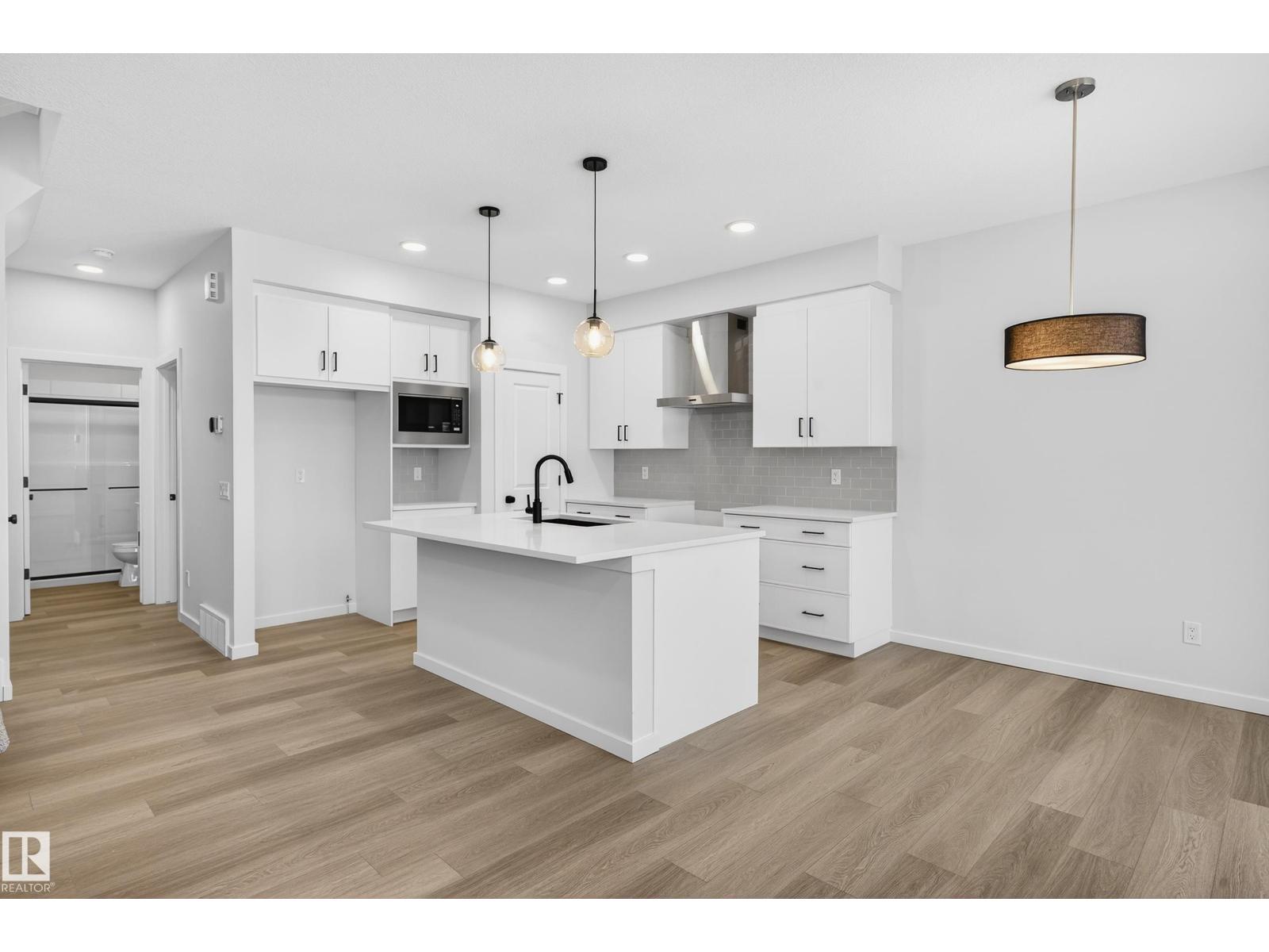 17427 3 ST NW, Edmonton, Alberta