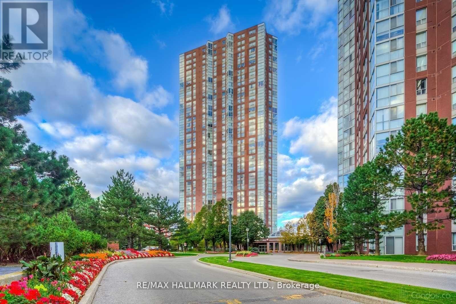 1110 - 7 CONCORDE PLACE, Toronto, Ontario