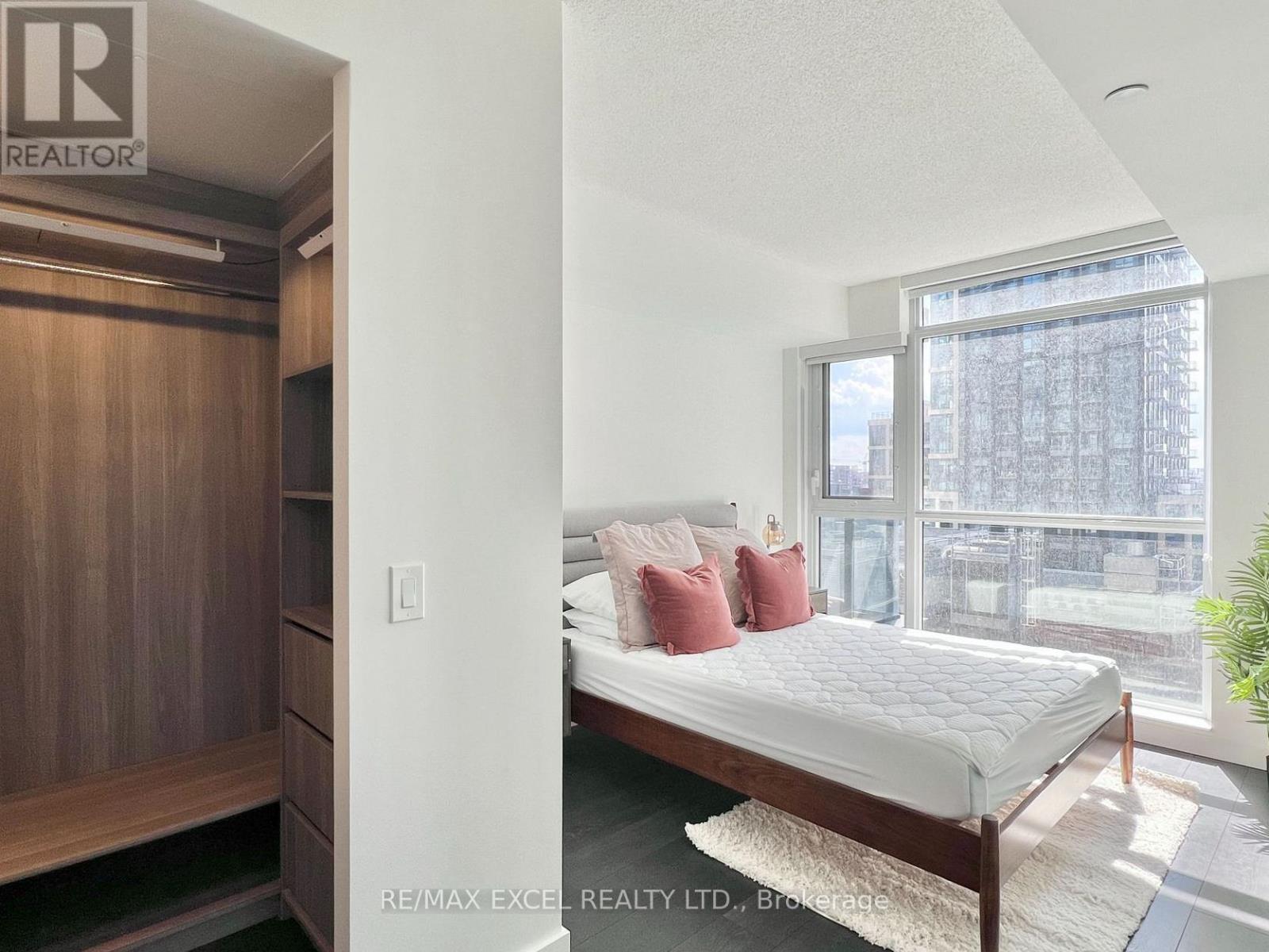 1811 - 38 Widmer Street, Toronto, Ontario  M5V 0P7 - Photo 17 - C12994216