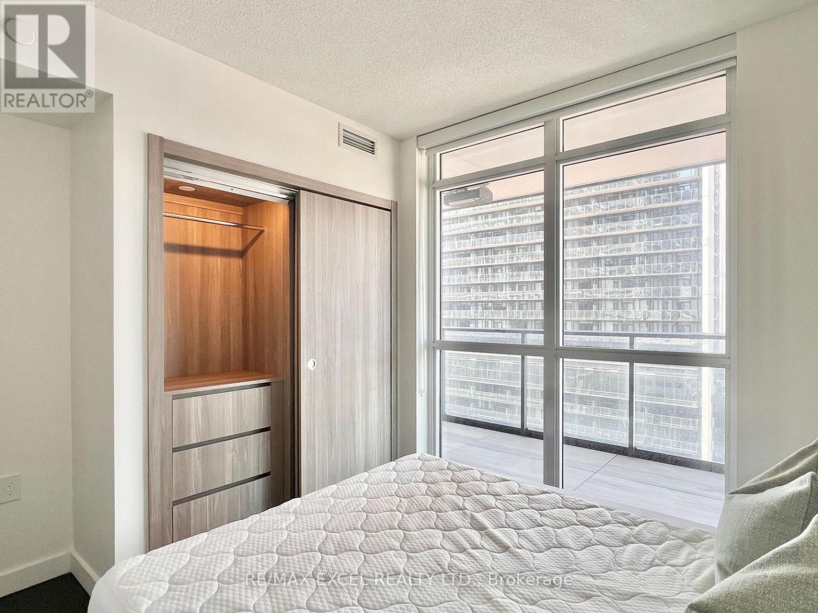 1811 - 38 Widmer Street, Toronto, Ontario  M5V 0P7 - Photo 19 - C12994216