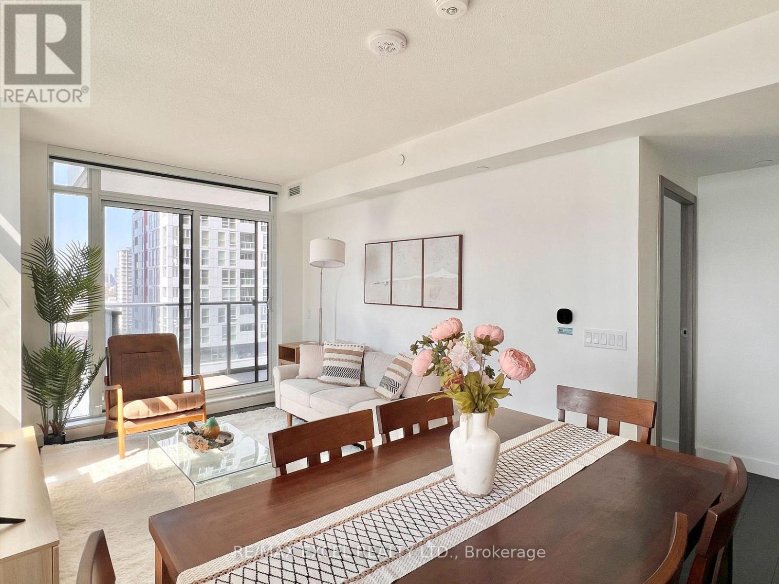 1811 - 38 Widmer Street, Toronto, Ontario  M5V 0P7 - Photo 3 - C12994216