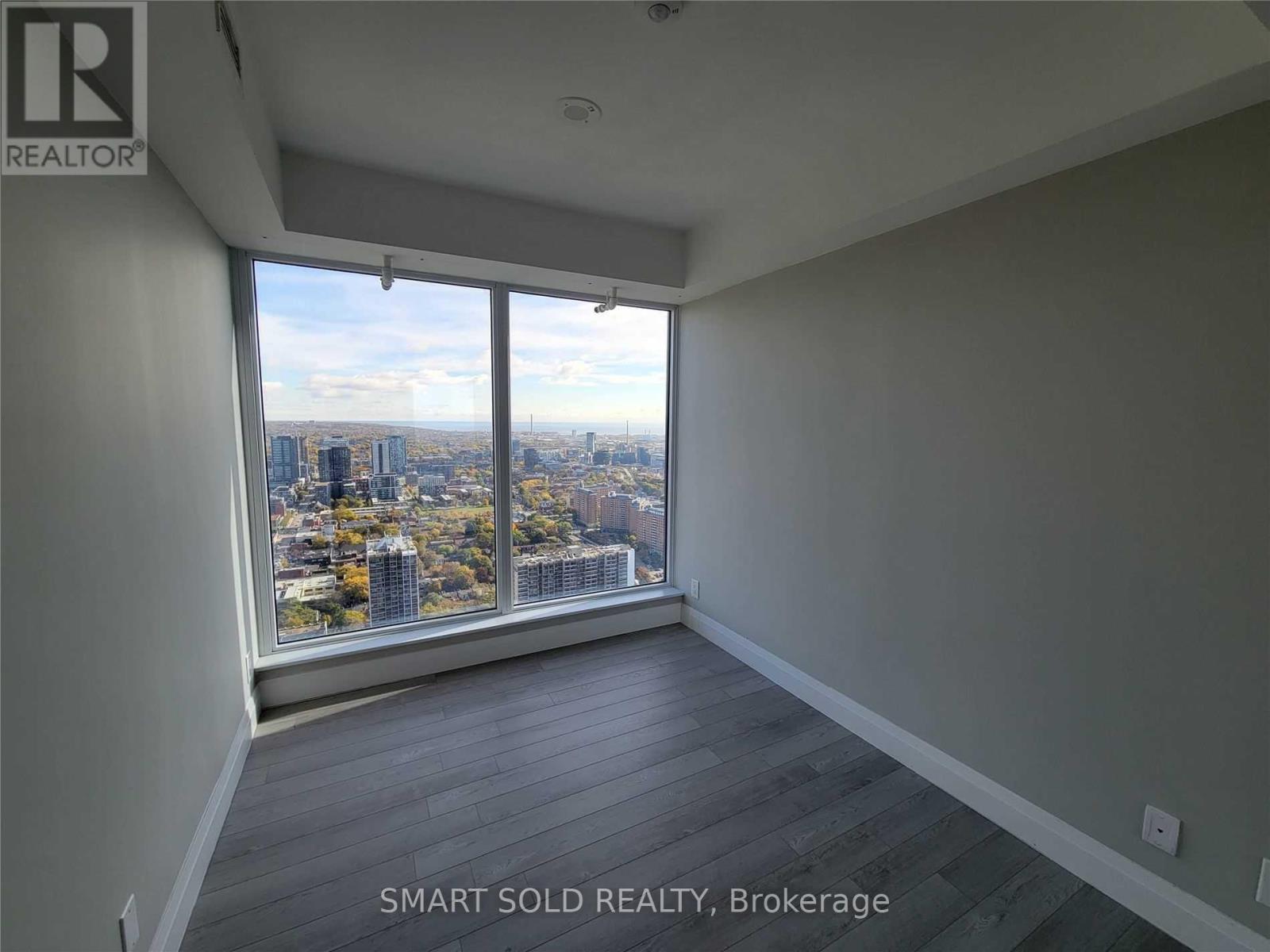 5003 - 181 Dundas Street E, Toronto, Ontario  M5A 0N5 - Photo 5 - C12994252