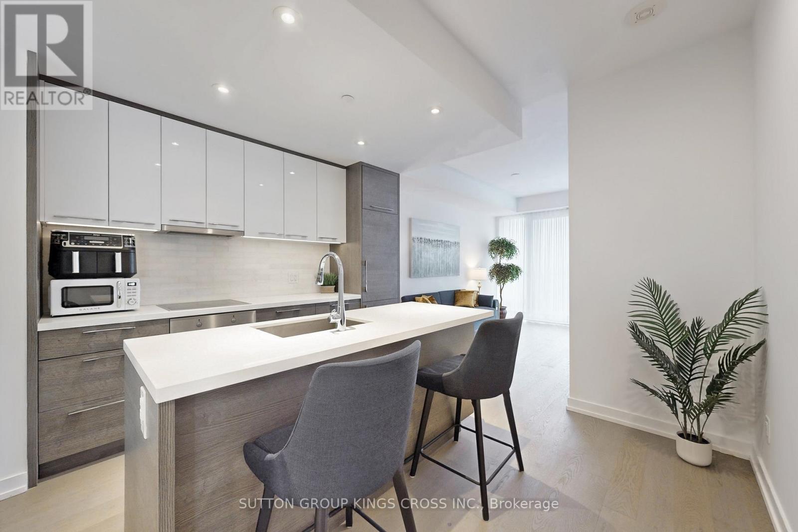 3901 - 488 University Avenue, Toronto, Ontario  M5G 0C1 - Photo 13 - C12994256