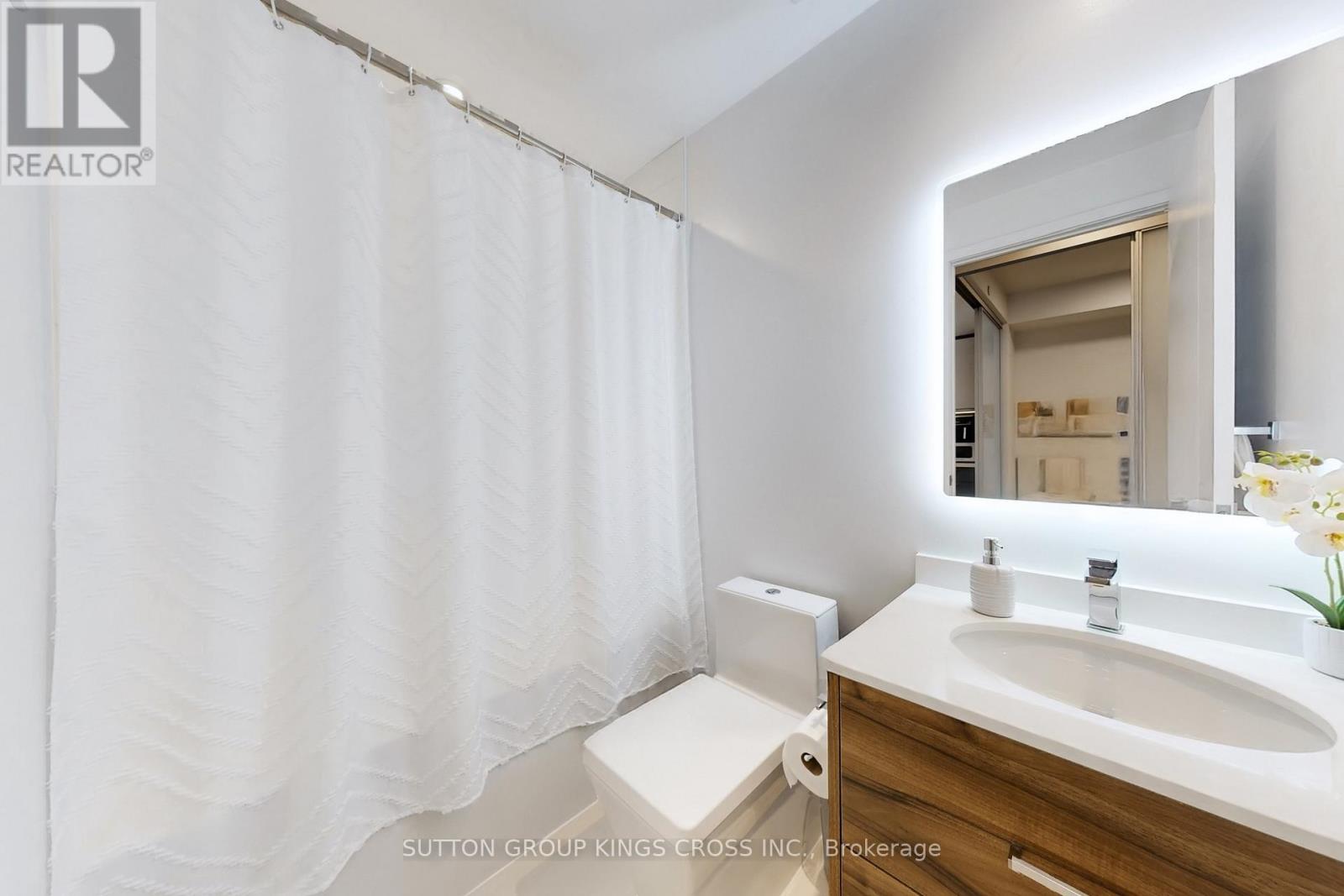 3901 - 488 University Avenue, Toronto, Ontario  M5G 0C1 - Photo 24 - C12994256