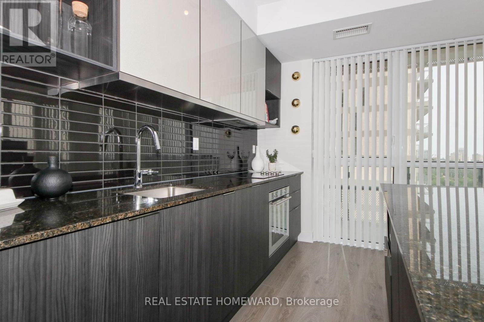 703 - 99 The Donway Road W, Toronto, Ontario  M3C 0G1 - Photo 6 - C12994280