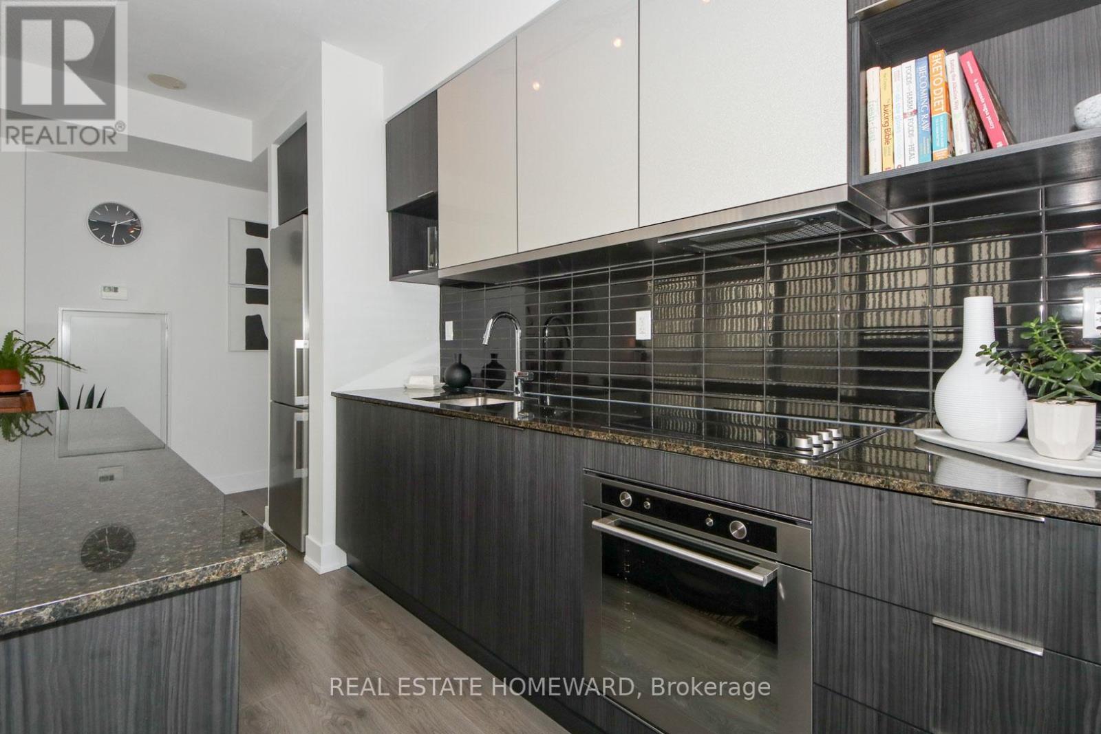 703 - 99 The Donway Road W, Toronto, Ontario  M3C 0G1 - Photo 7 - C12994280