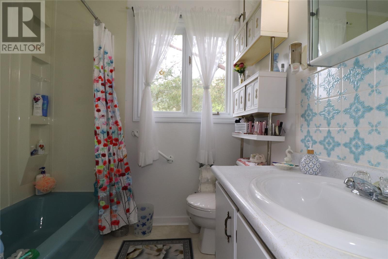 227 Waterford Bridge Road, St. John's, Newfoundland & Labrador  A1E 1E4 - Photo 12 - 1295915