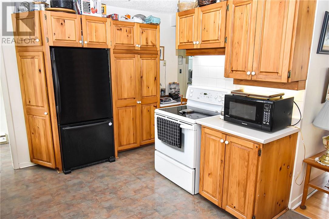 488 Lake Point Crt, Sudbury, Ontario  P3E 6J3 - Photo 13 - 2127102