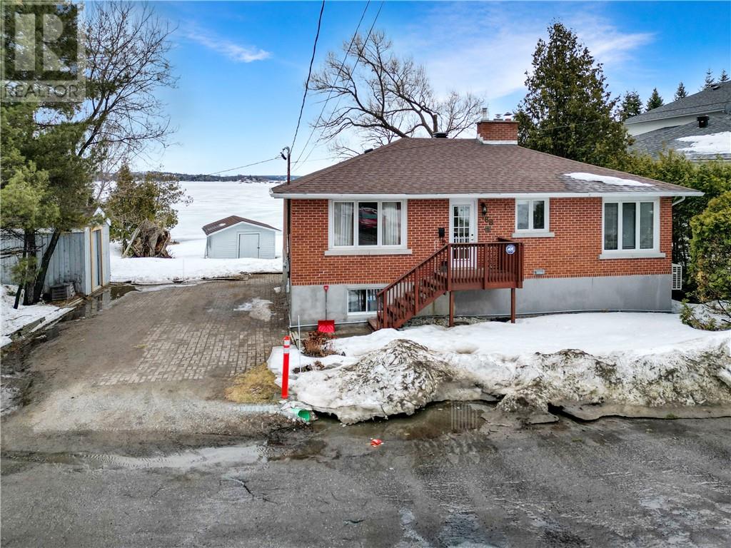 488 Lake Point Crt, Sudbury, Ontario  P3E 6J3 - Photo 3 - 2127102