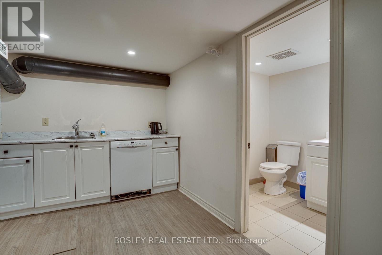 B - 711 Queen Street E, Toronto, Ontario  M4M 1H1 - Photo 16 - E12994272