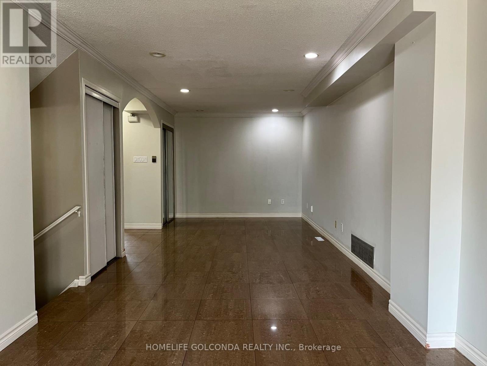 85 Penmarric Place, Toronto, Ontario  M1V 4E3 - Photo 4 - E12994348