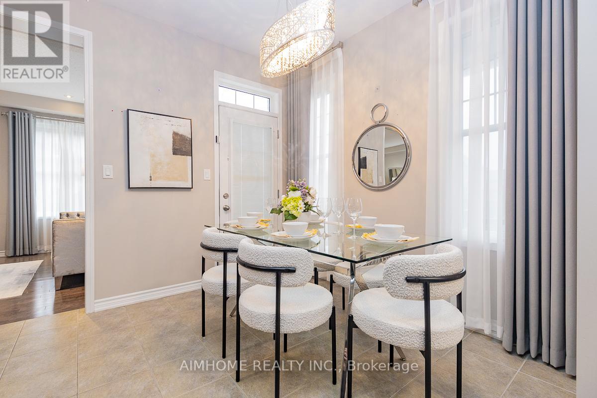 246 Thomas Phillips Drive, Aurora, Ontario L4G 0T6 - Photo 11 - N12994246