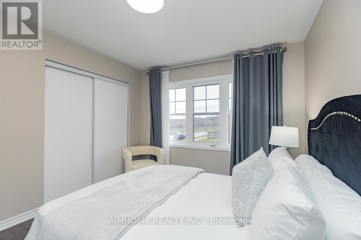 246 Thomas Phillips Drive, Aurora, Ontario L4G 0T6 - Photo 22 - N12994246