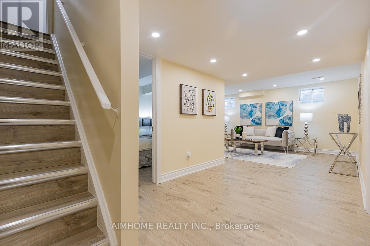 246 Thomas Phillips Drive, Aurora, Ontario L4G 0T6 - Photo 28 - N12994246